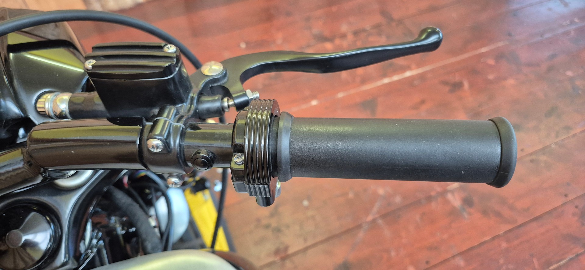 HARLEY-DAVIDSON FXRS-image-13