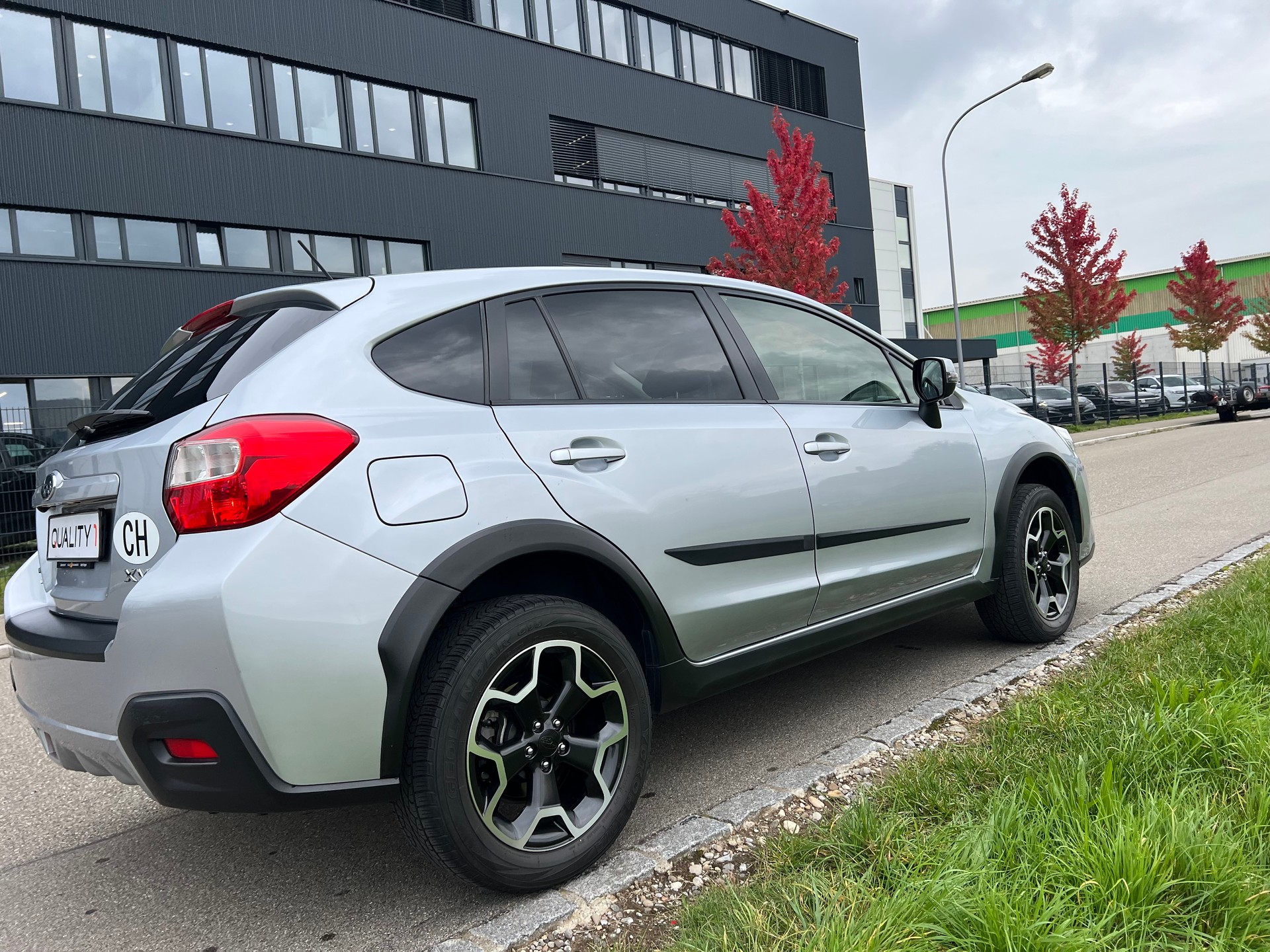 SUBARU XV 1.6 Swiss Two AWD CVT-image-14