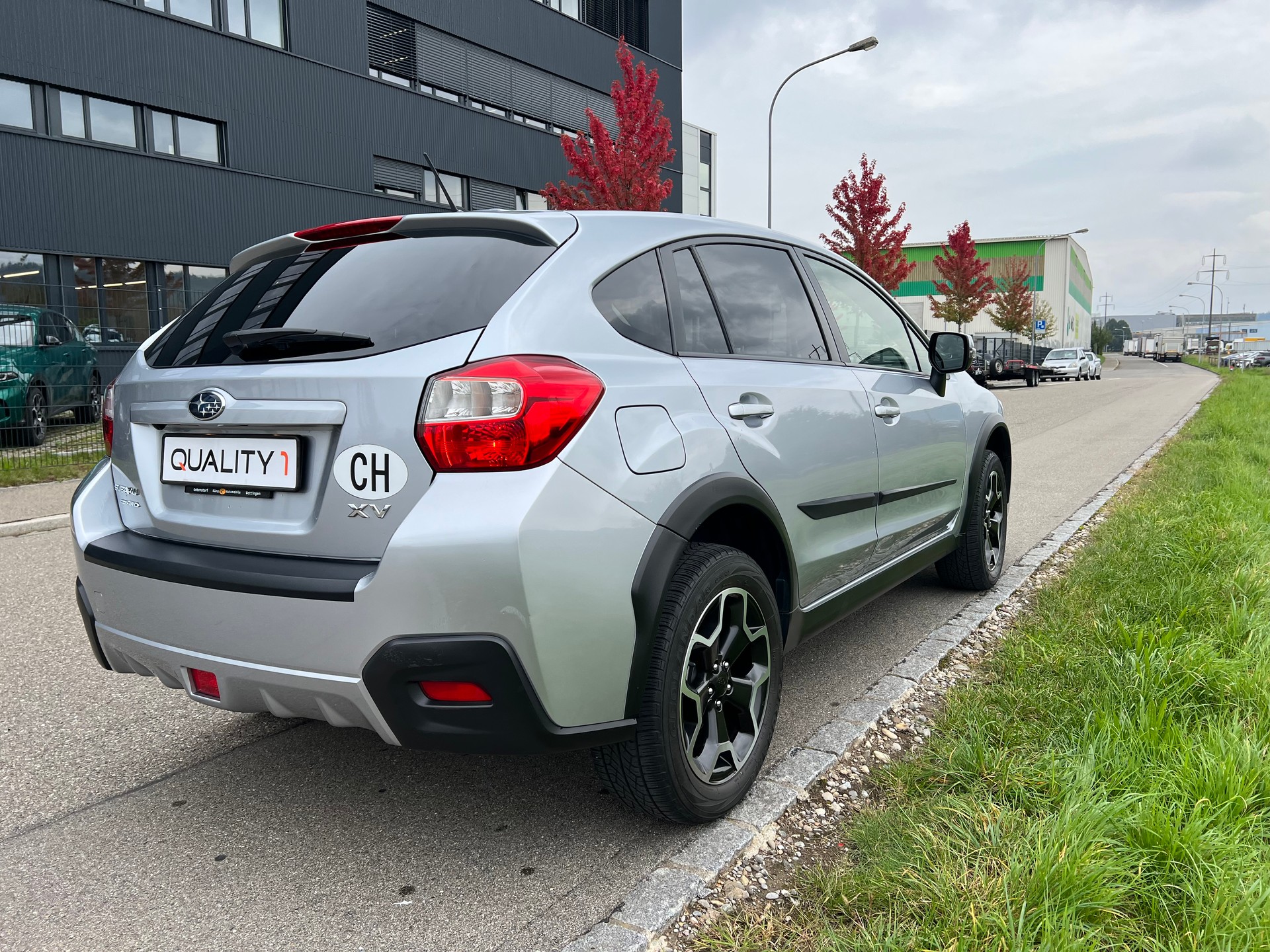 SUBARU XV 1.6 Swiss Two AWD CVT-image-13
