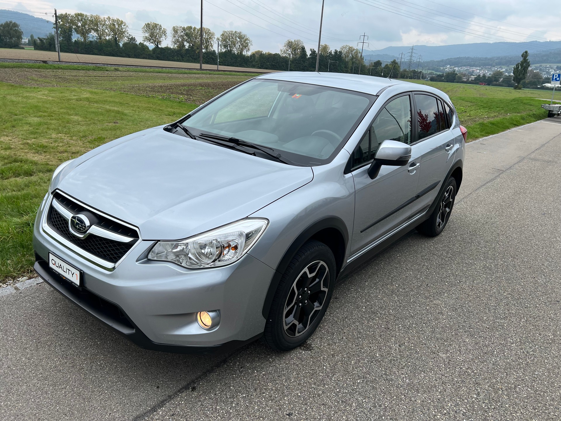 SUBARU XV 1.6 Swiss Two AWD CVT-image-1