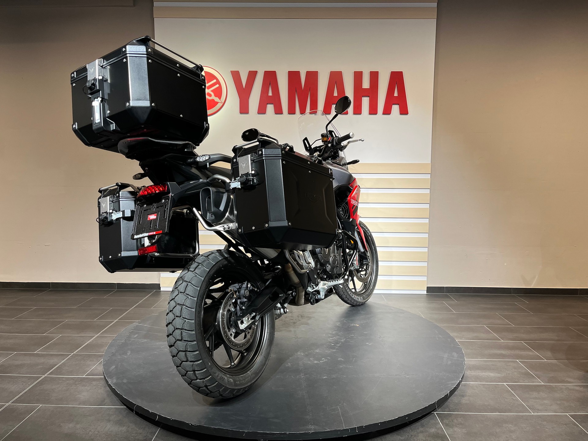 TRIUMPH Tiger 850 Sport-showroom-element-3