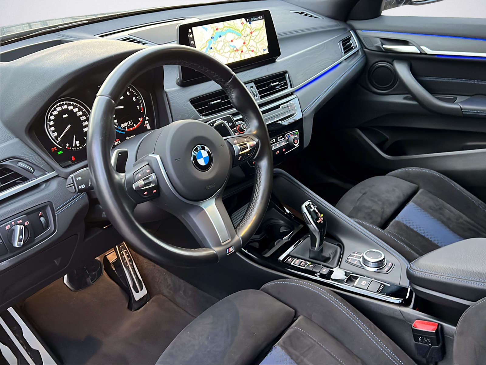 BMW X2 M35i Steptronic-image-10