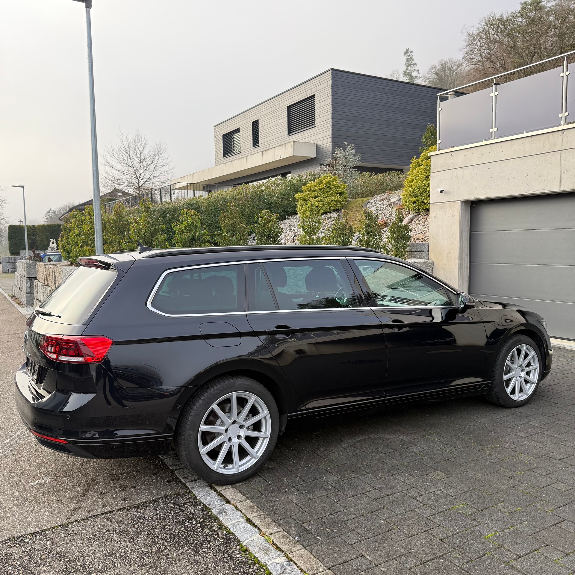 VW Passat 2.0 TDI BMT Business DSG-image-7