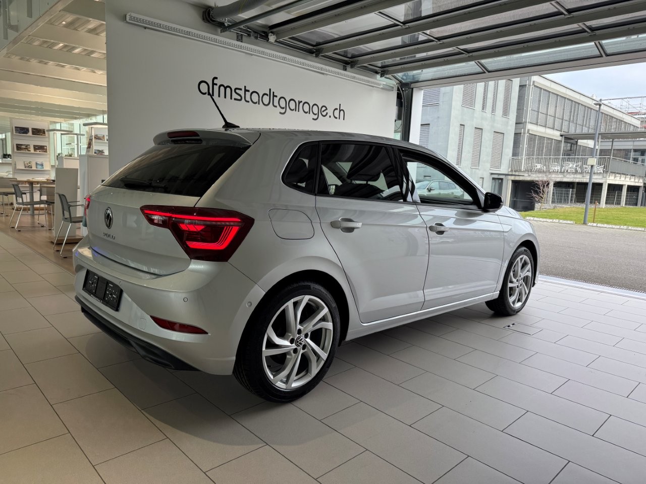 VW Polo 1.0 TSI Style DSG-showroom-element-2