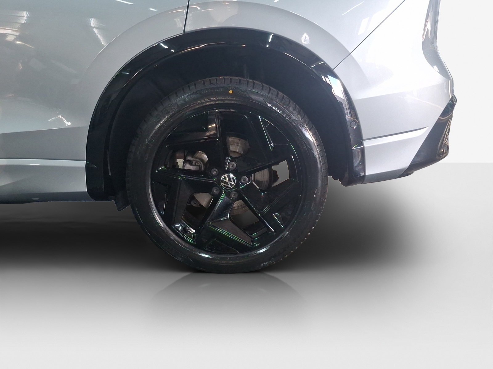 VW Tiguan 2.0 TDI SCR R-Line 4Motion DSG-image-13