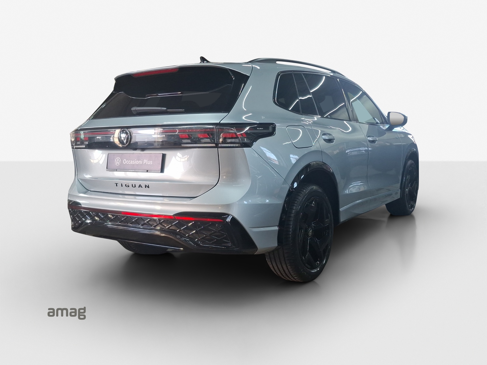VW Tiguan 2.0 TDI SCR R-Line 4Motion DSG-image-4