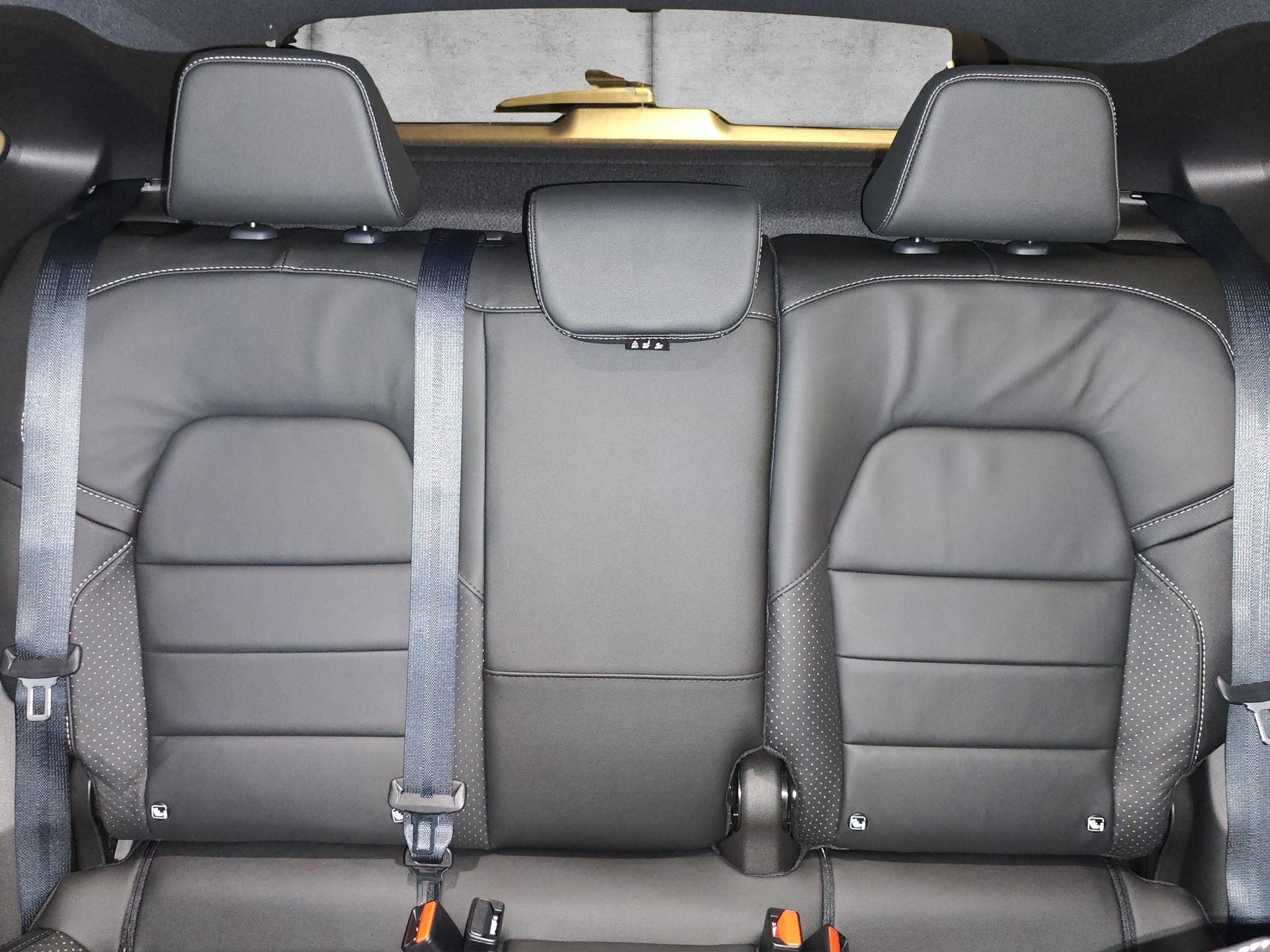MITSUBISHI Grandis 1.8 HEV Instyle-image-7