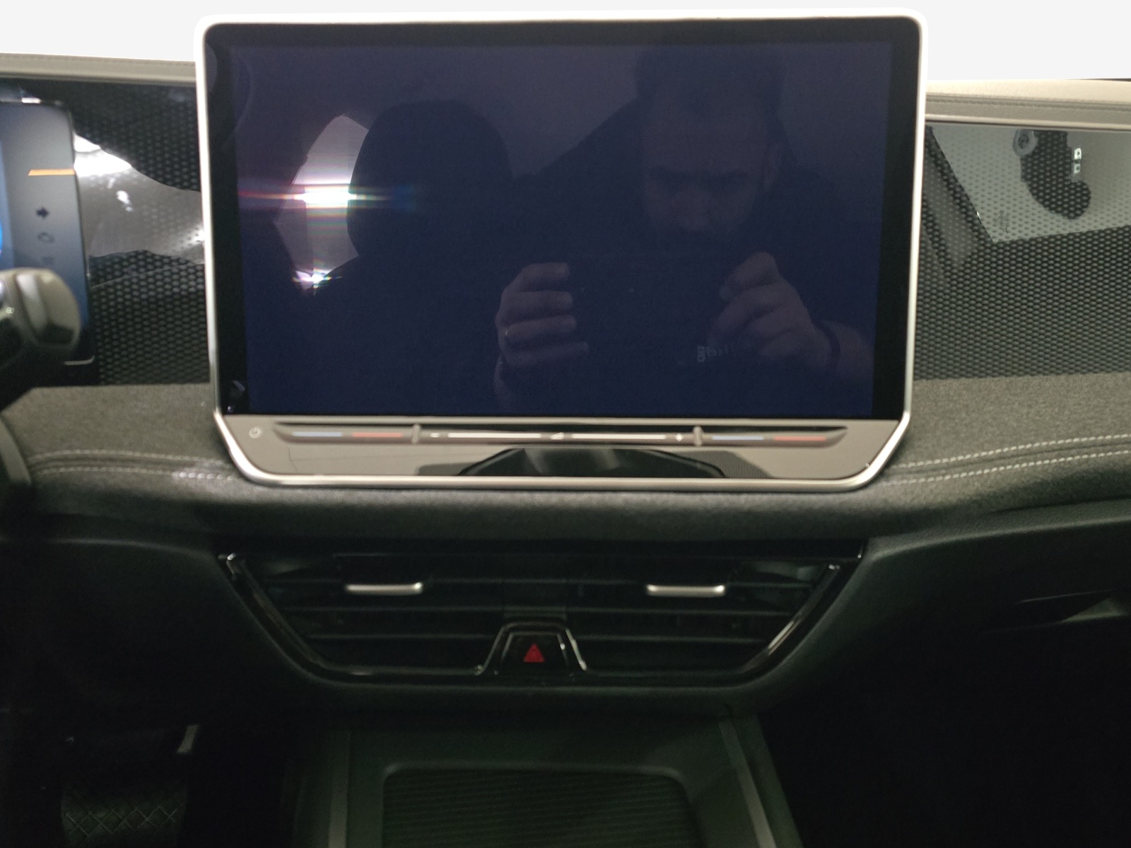 VW Passat Variant 2.0 TDI evo Basis DSG-image-10