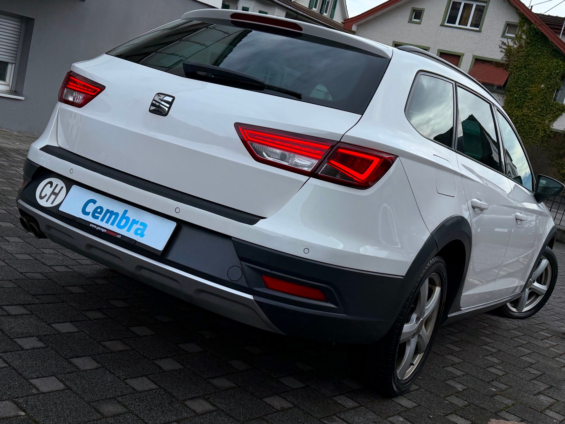 SEAT Leon ST 2.0 TDI X-Perience 4Drive DSG-image-6