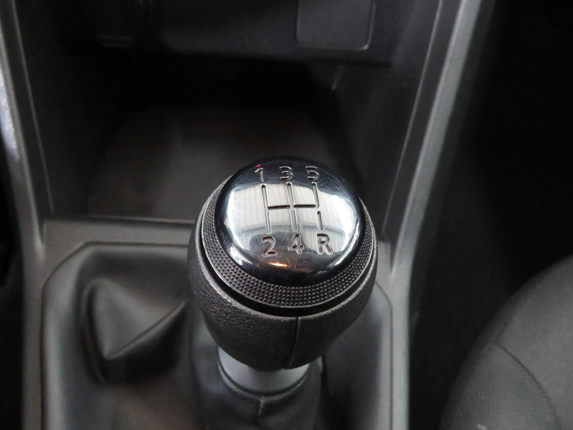 DACIA Sandero SCe 65 Essential-image-18