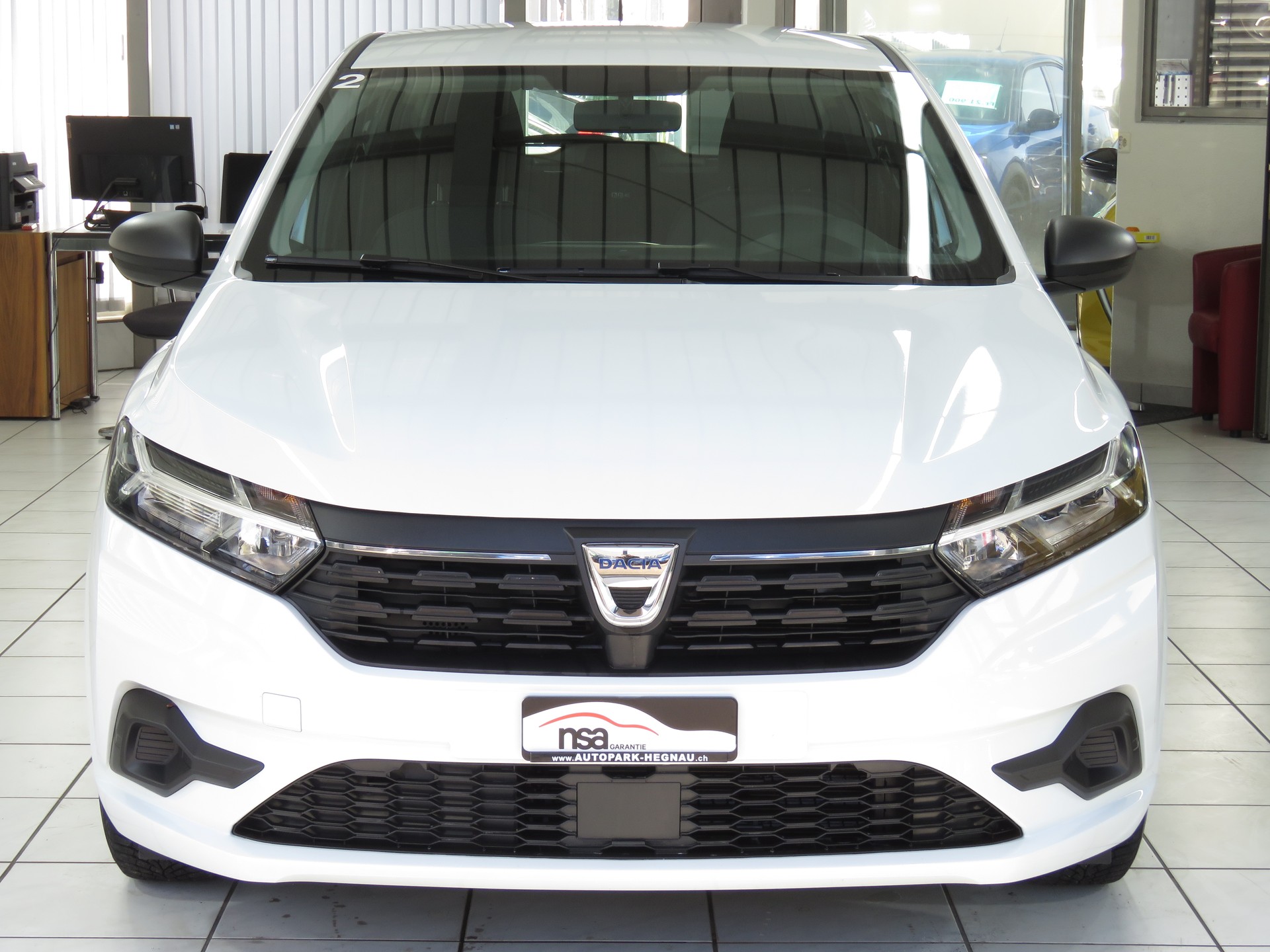 DACIA Sandero SCe 65 Essential-image-1