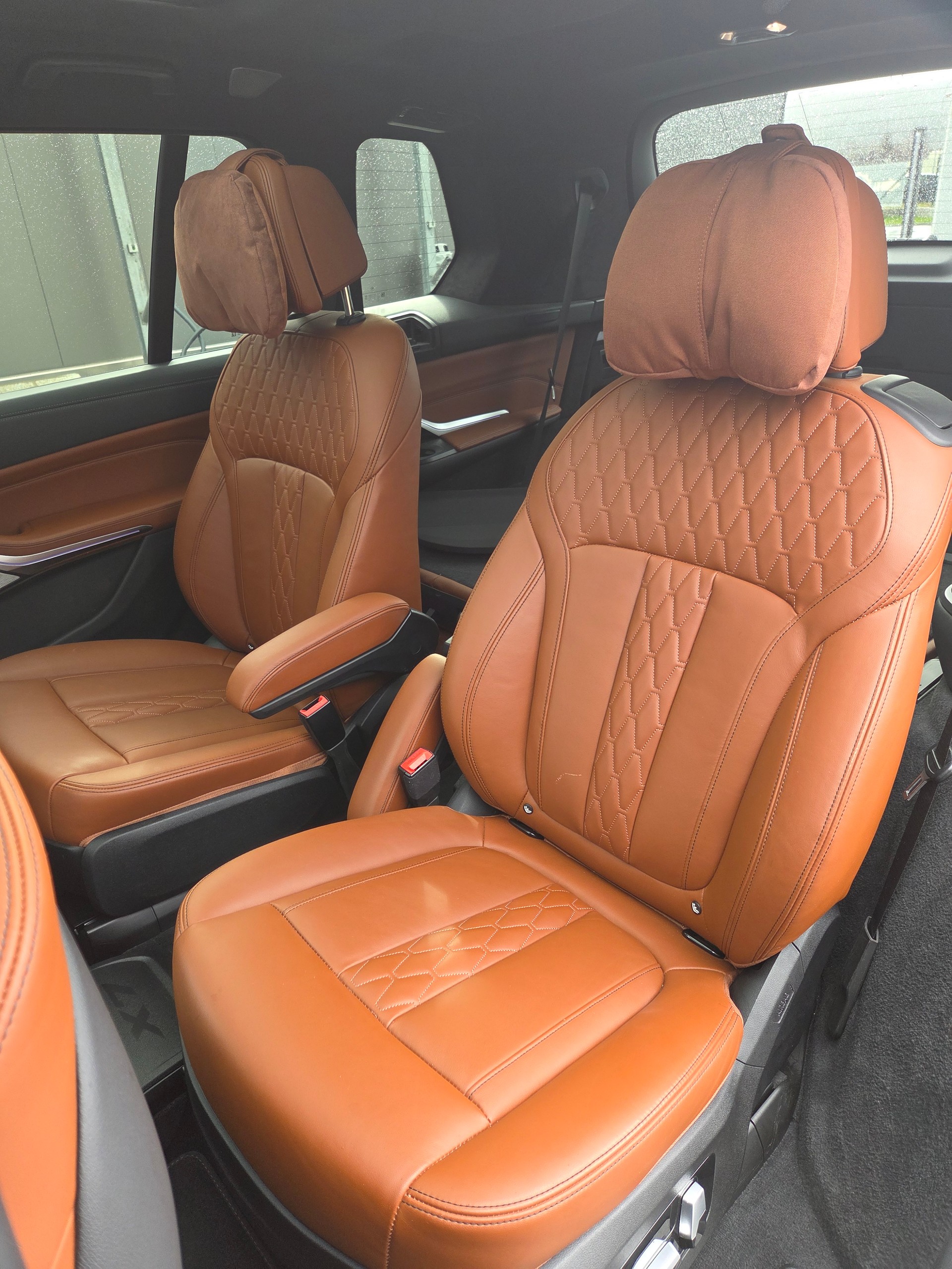 BMW X7 xDrive 48V 40d Steptronic-image-10