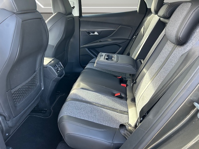 PEUGEOT 3008 1.6 THP Allure EAT-image-8