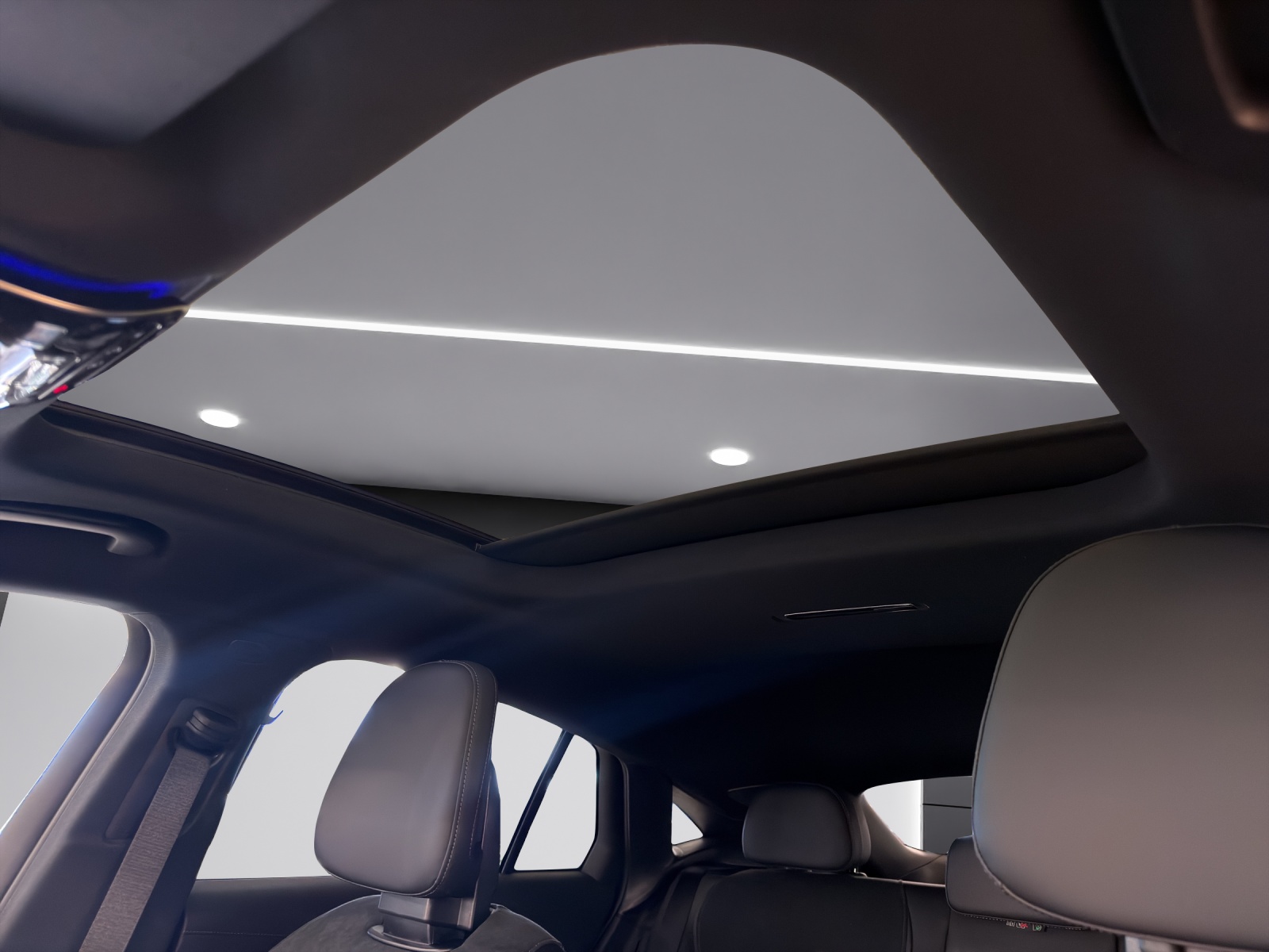 Image MERCEDES-BENZ GLC-300 GLC Coupé 300 e 4Matic 9G-Tronic