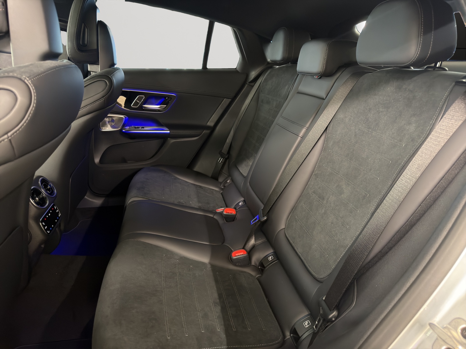 Image MERCEDES-BENZ GLC-300 GLC Coupé 300 e 4Matic 9G-Tronic