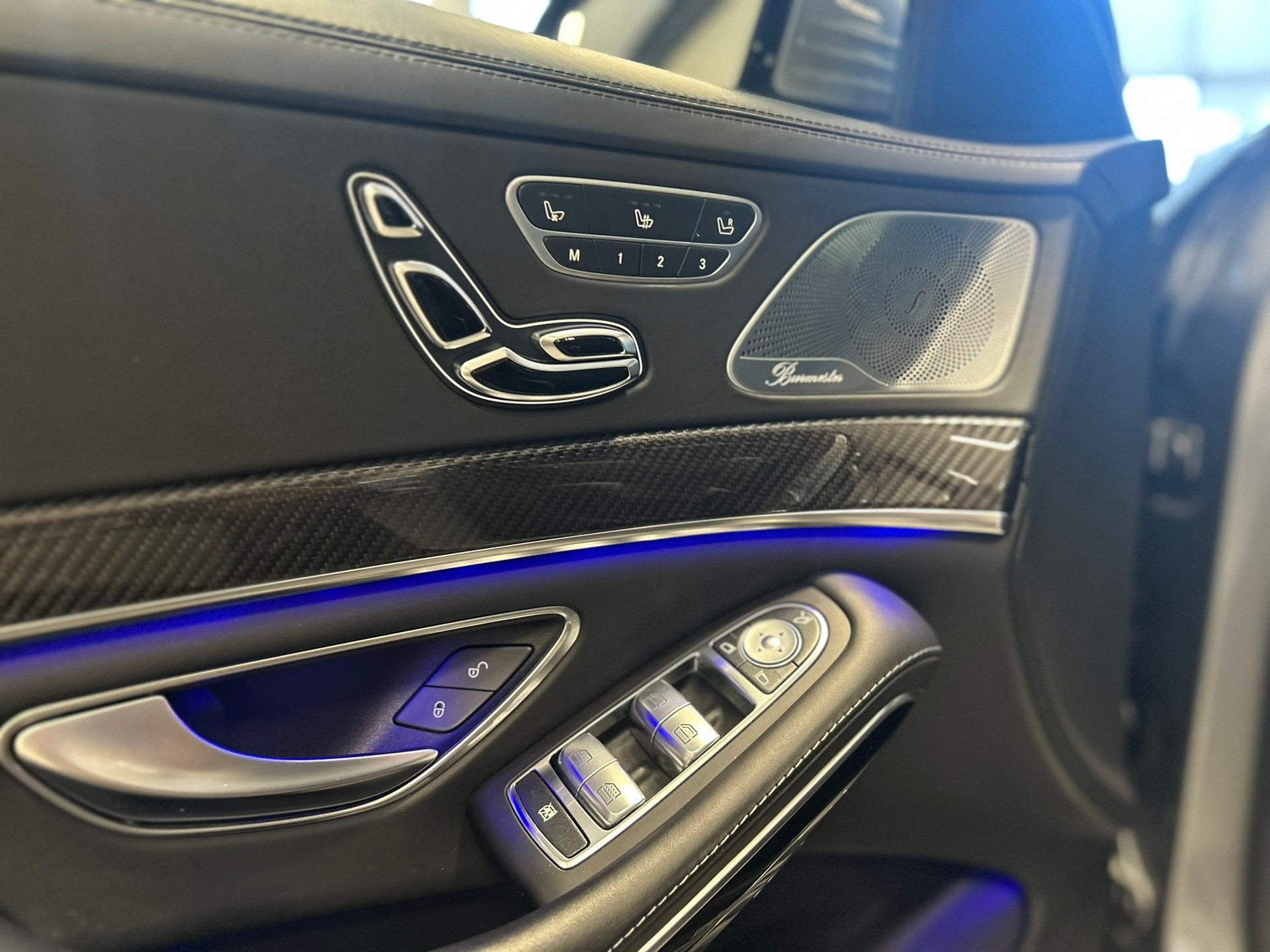 MERCEDES-BENZ S 500 4Matic 7G-Tronic AMG Line-image-20