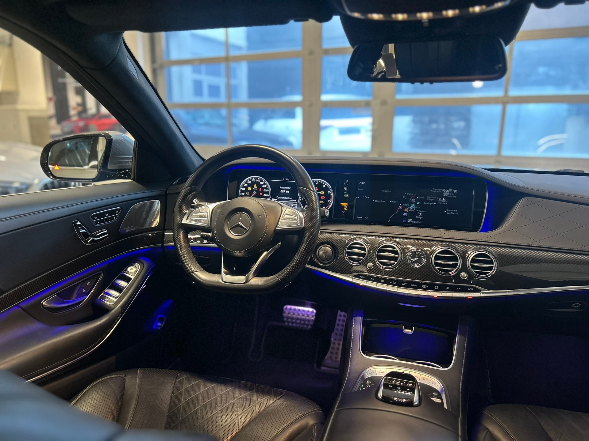 MERCEDES-BENZ S 500 4Matic 7G-Tronic AMG Line-image-7