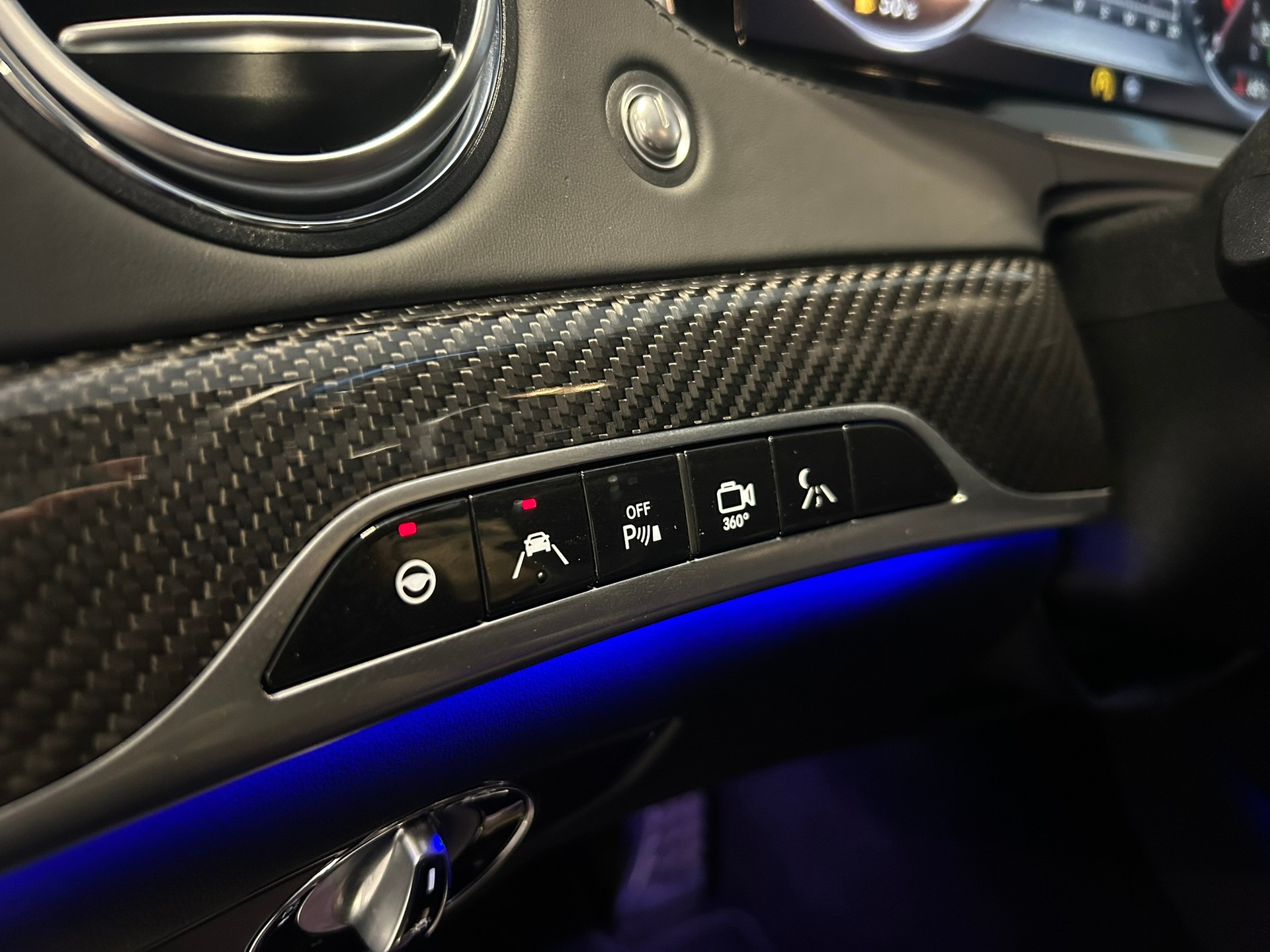 MERCEDES-BENZ S 500 4Matic 7G-Tronic AMG Line-image-21