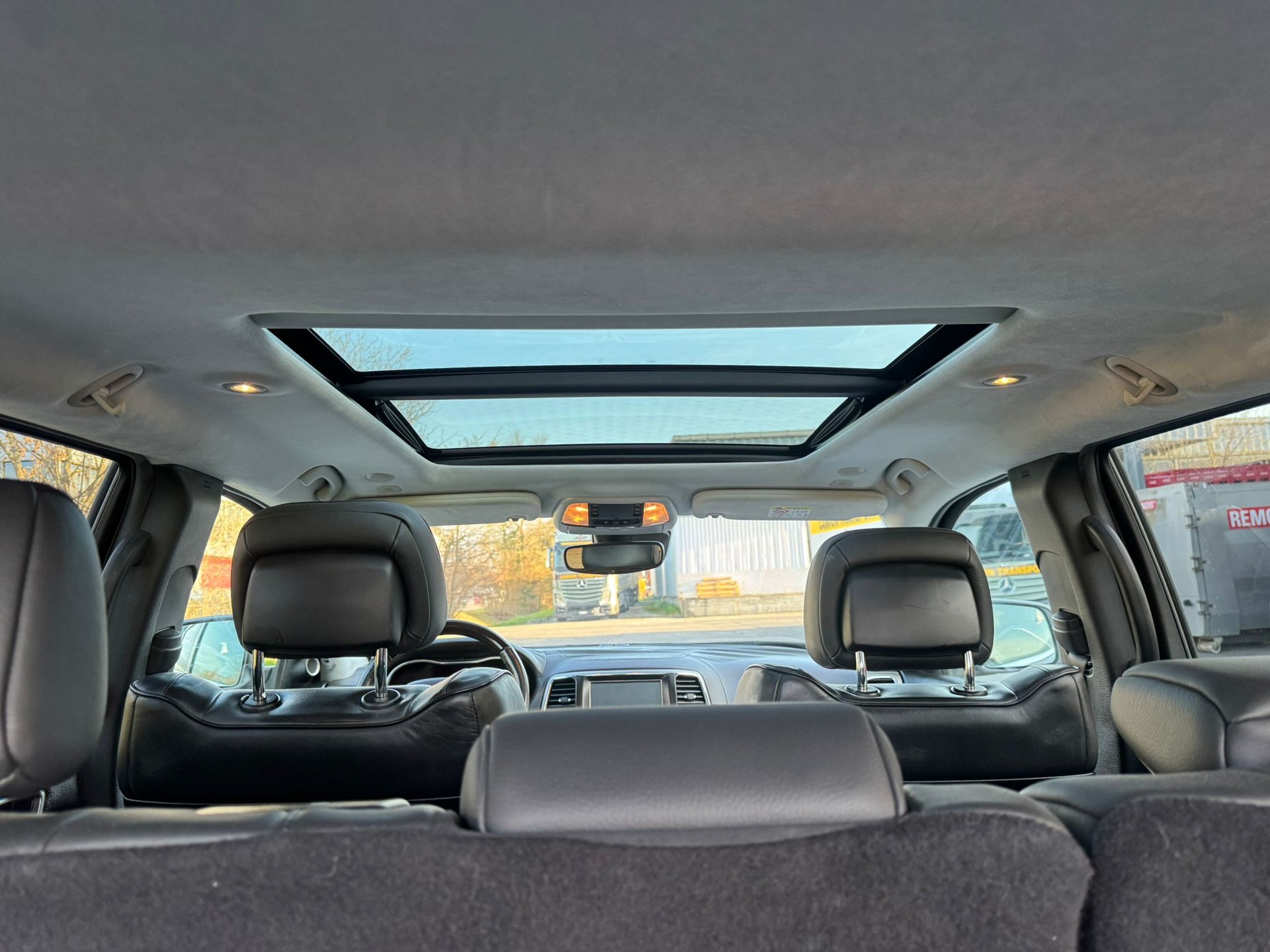JEEP Grand Cherokee 3.0 CRD Summit Automatic-image-8