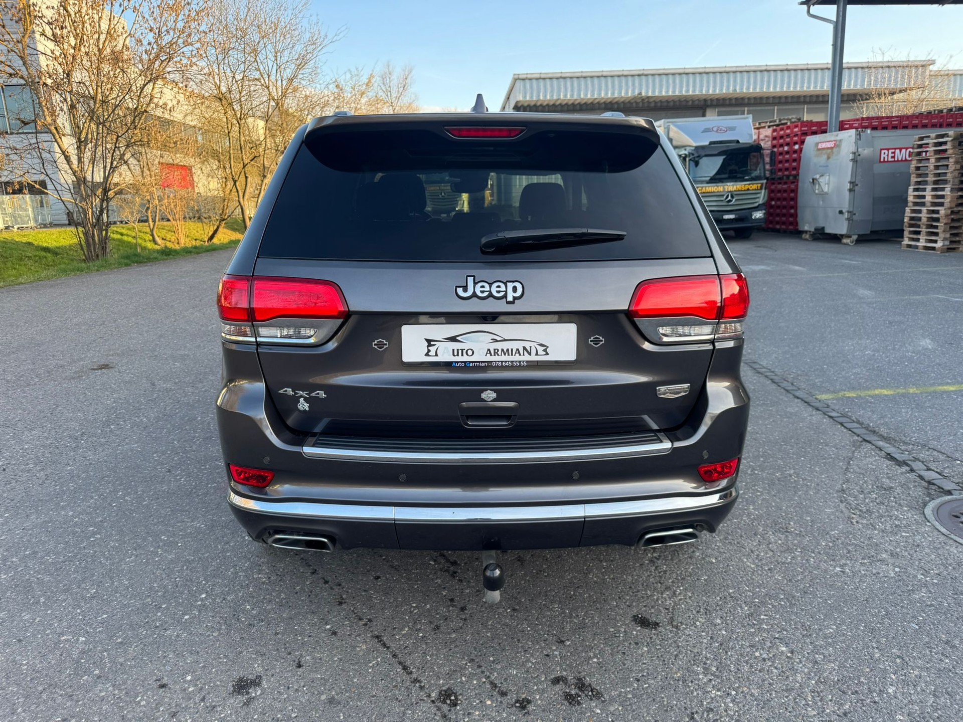 JEEP Grand Cherokee 3.0 CRD Summit Automatic-image-3