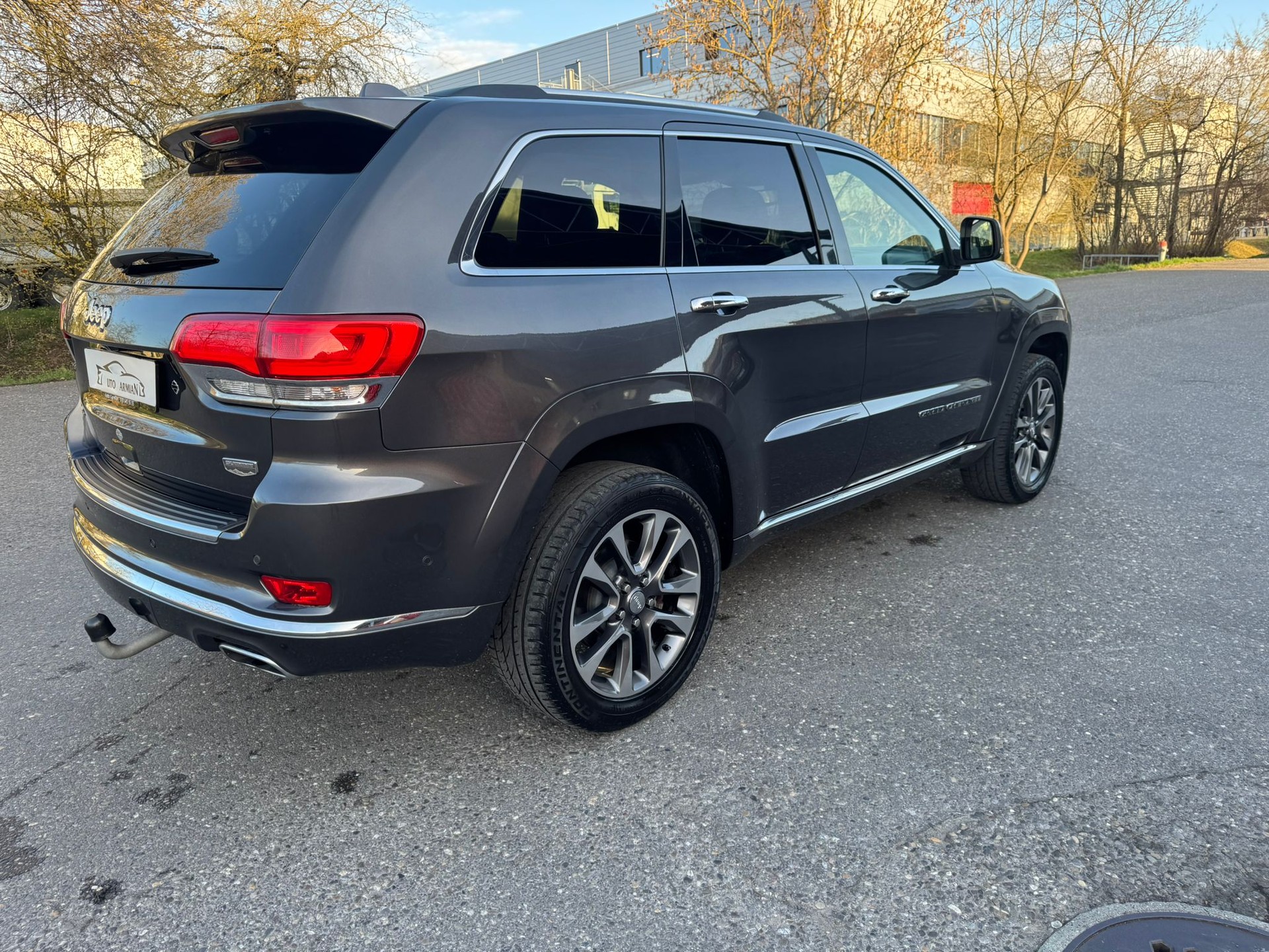 JEEP Grand Cherokee 3.0 CRD Summit Automatic-image-5