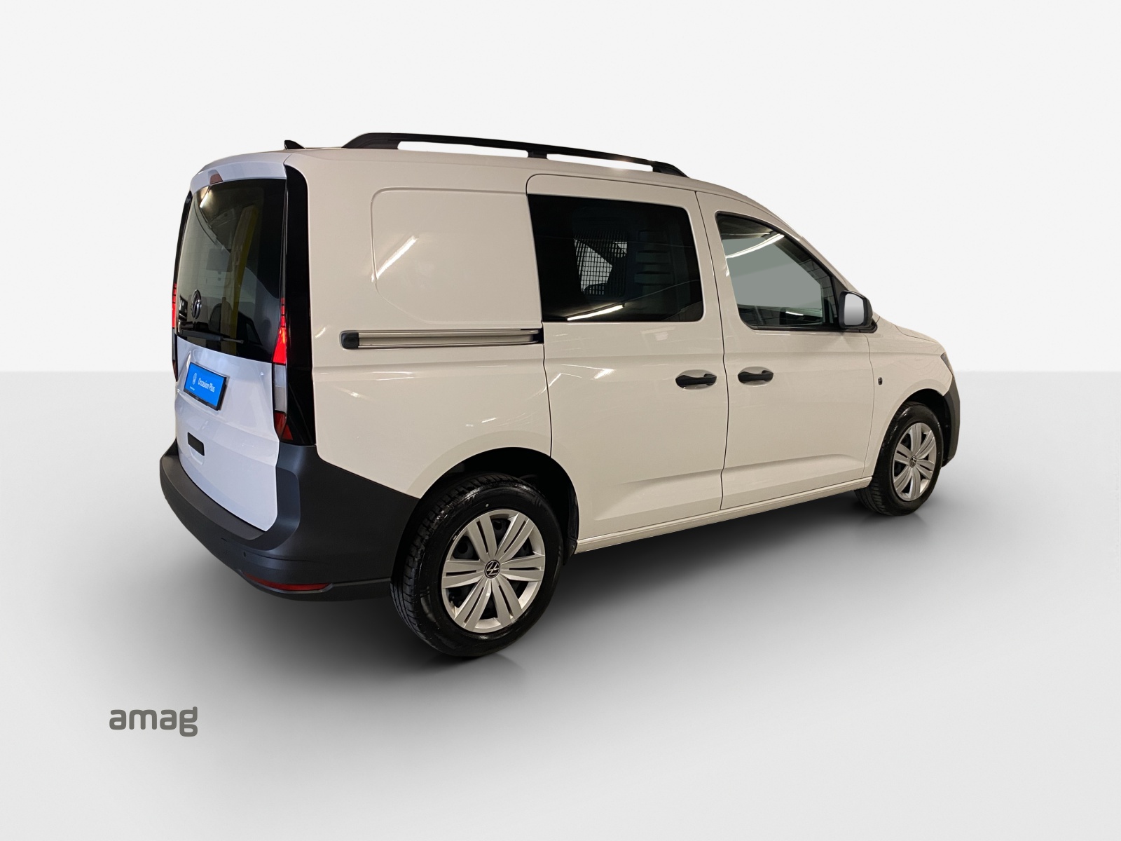 VW Caddy Cargo 2.0TDI-image-4