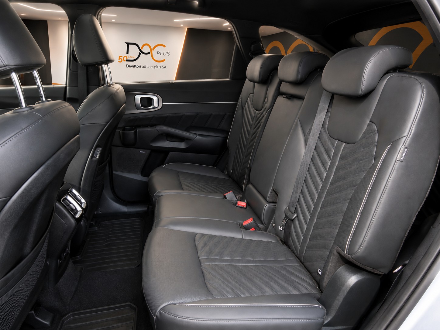 KIA Sorento 2.2 SmartD Style 7P-image-9