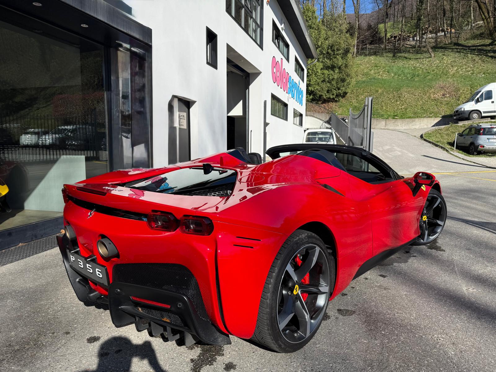 FERRARI SF90 Spider-image-3