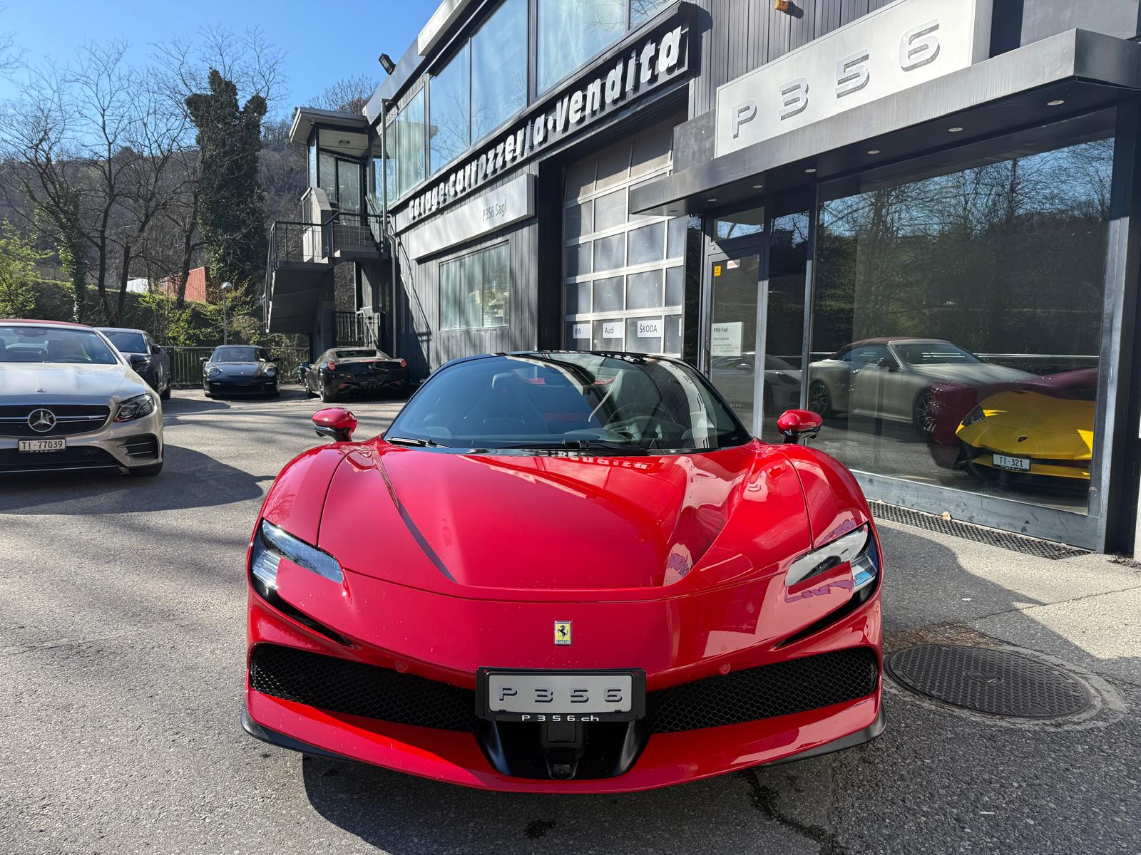 FERRARI SF90 Spider-image-1