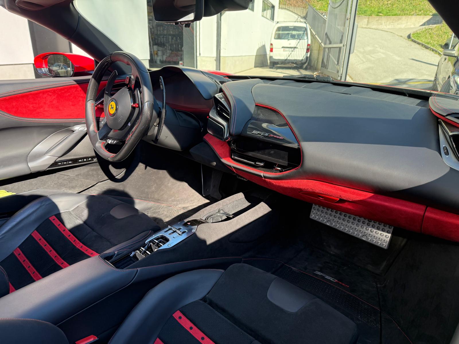 FERRARI SF90 Spider-image-14
