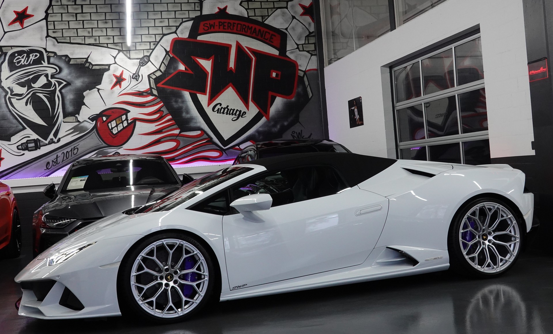 LAMBORGHINI HURACAN EVO SPYDER DCT NOVITEC LIFT CH-FZ ERST HAND-showroom-element-1