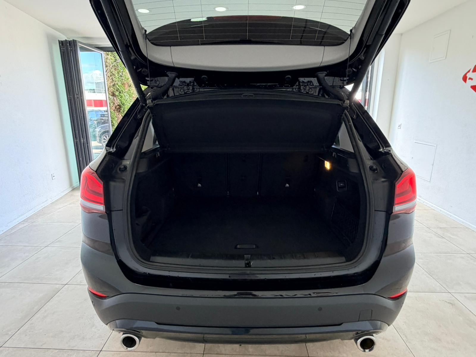BMW X1 xDrive 20d Steptronic*Panorama*CH Fahrzeug*-image-7