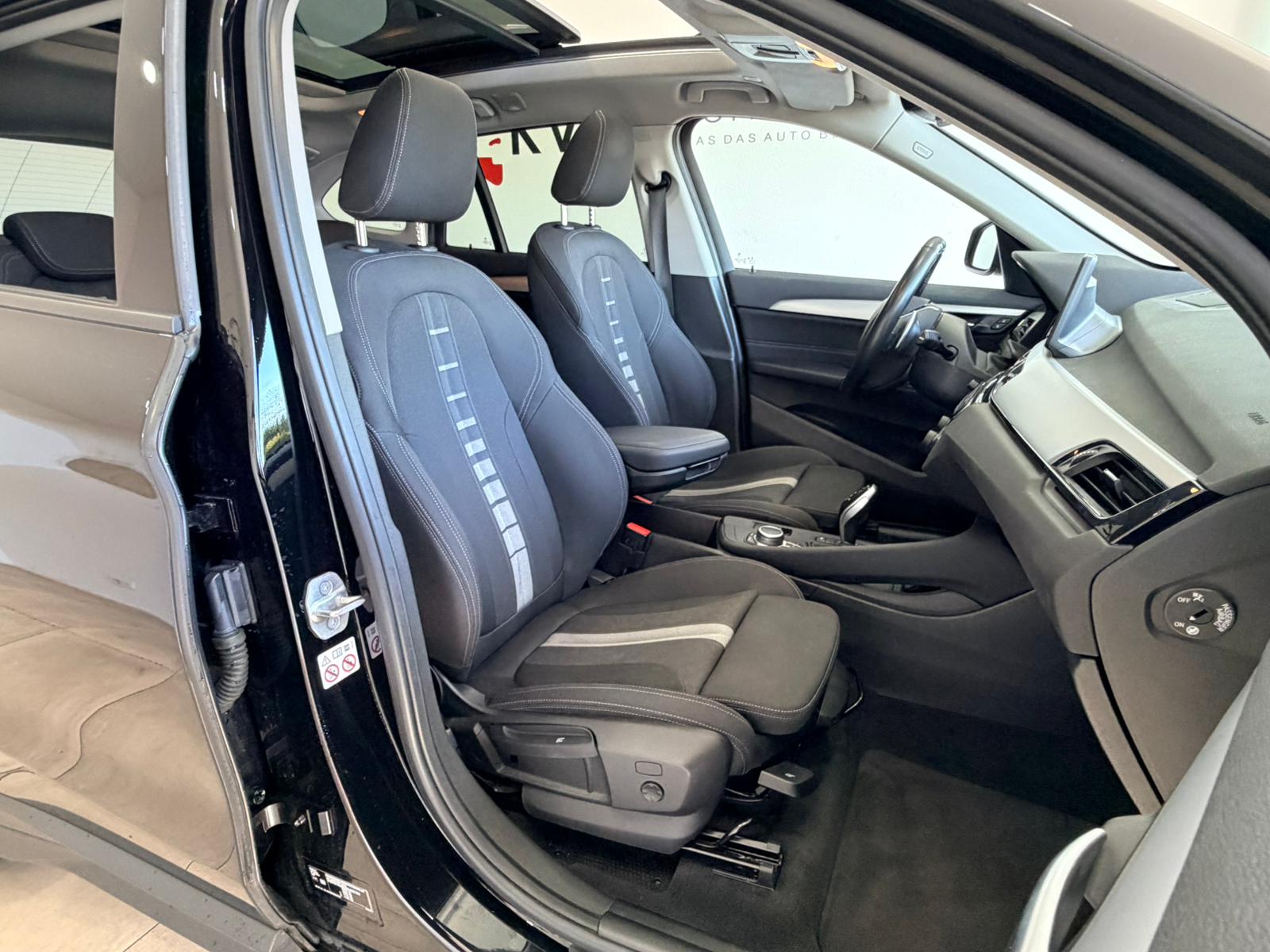 BMW X1 xDrive 20d Steptronic*Panorama*CH Fahrzeug*-image-17