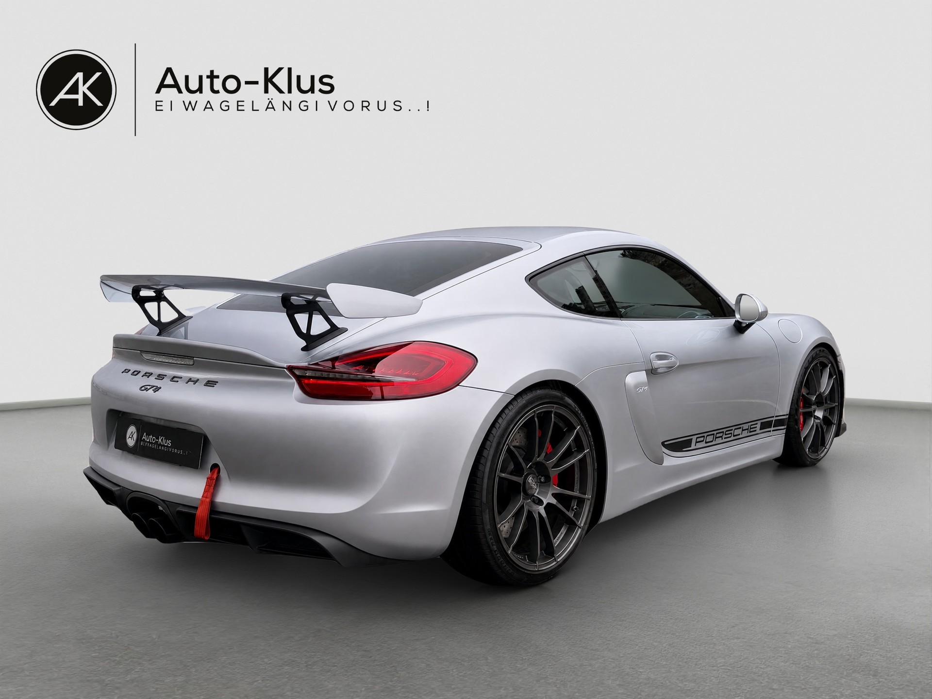 PORSCHE Cayman GT4-image-5