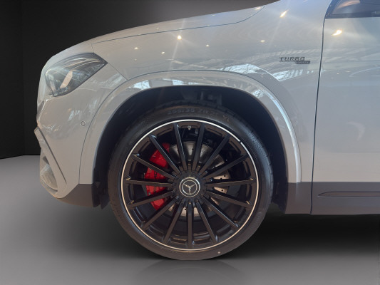MERCEDES-BENZ GLA AMG 35 4Matic 8G-DCT-image-5
