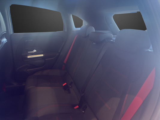 MERCEDES-BENZ GLA AMG 35 4Matic 8G-DCT-image-9