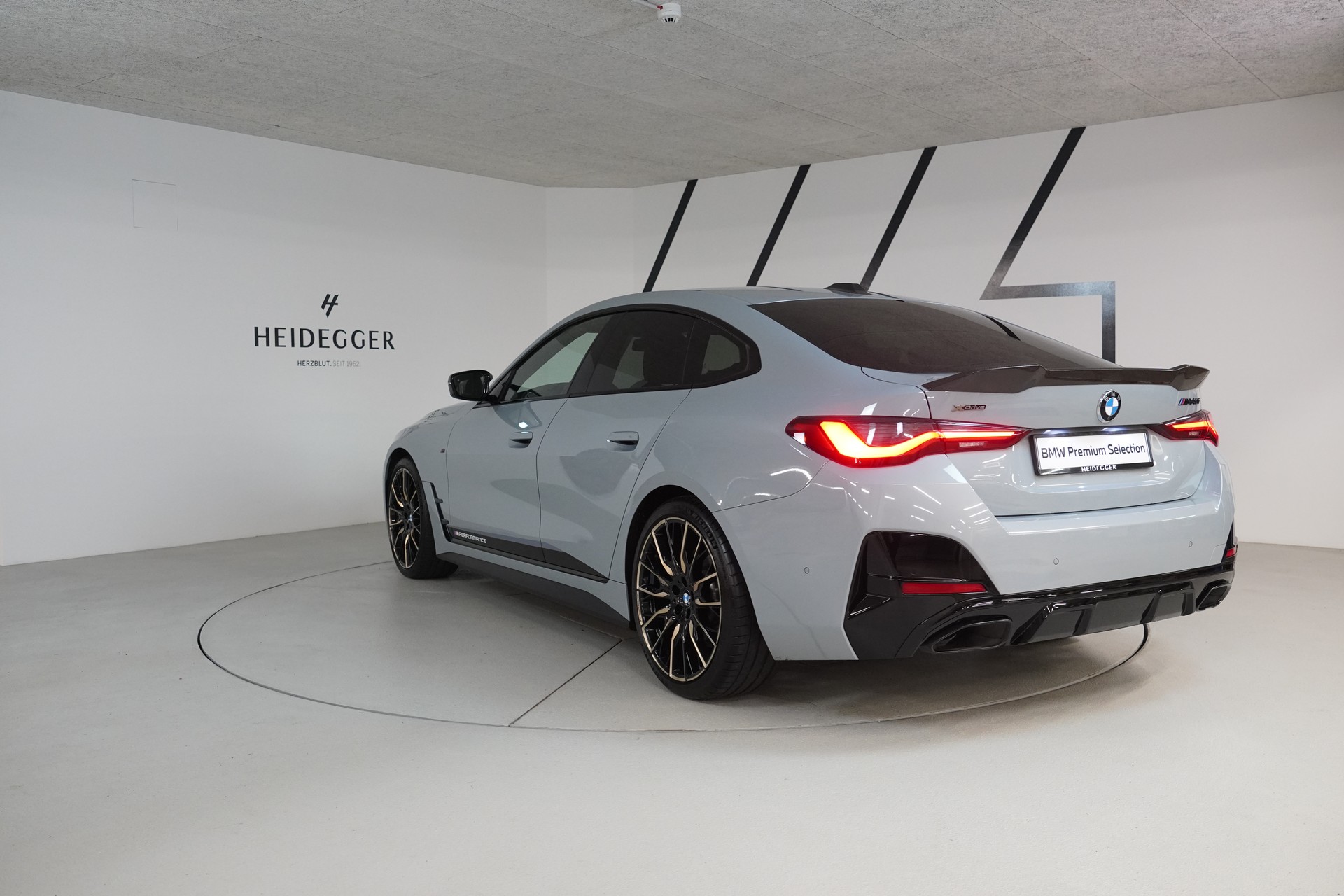 BMW M440i xDrive 48V Gran Coupé Steptronic-image-4
