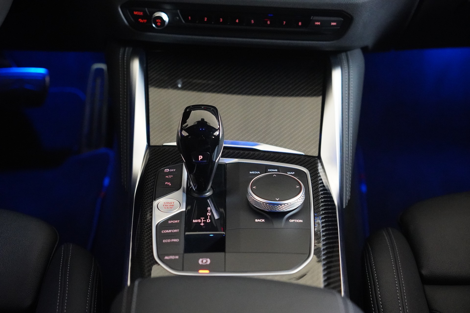 BMW M440i xDrive 48V Gran Coupé Steptronic-image-19