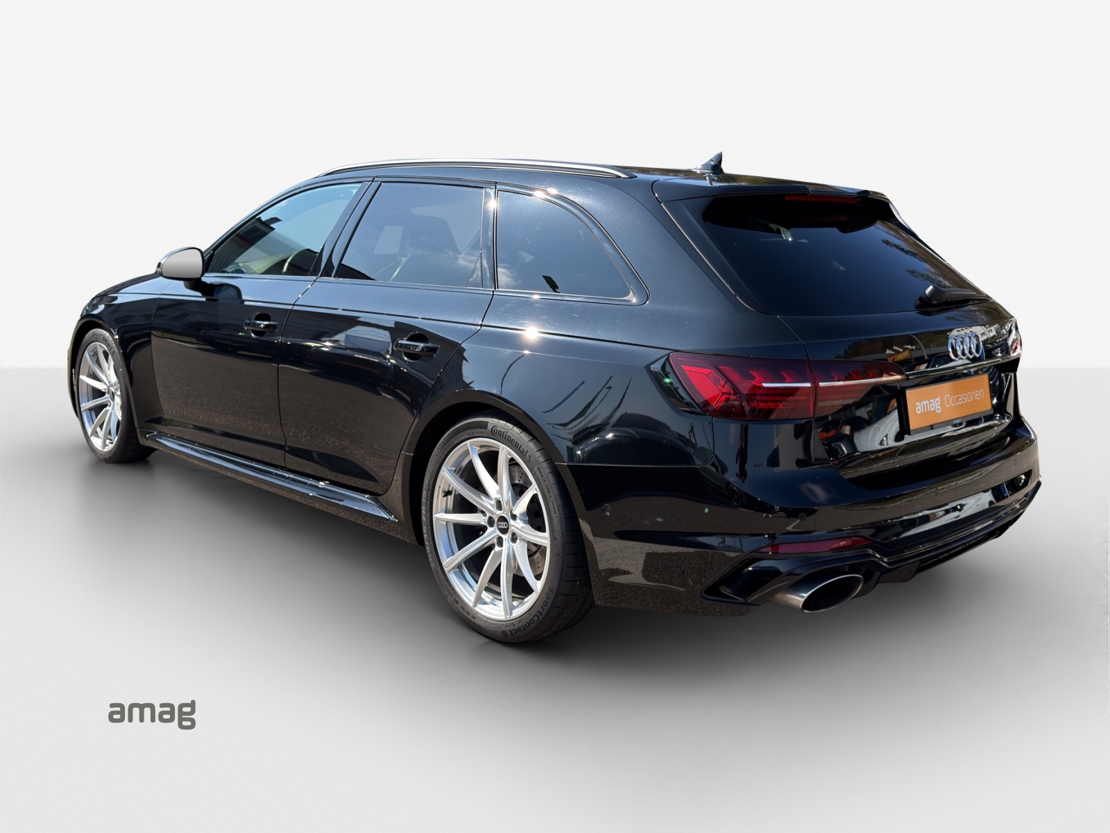 AUDI RS4 Avant quattro tiptronic-image-2