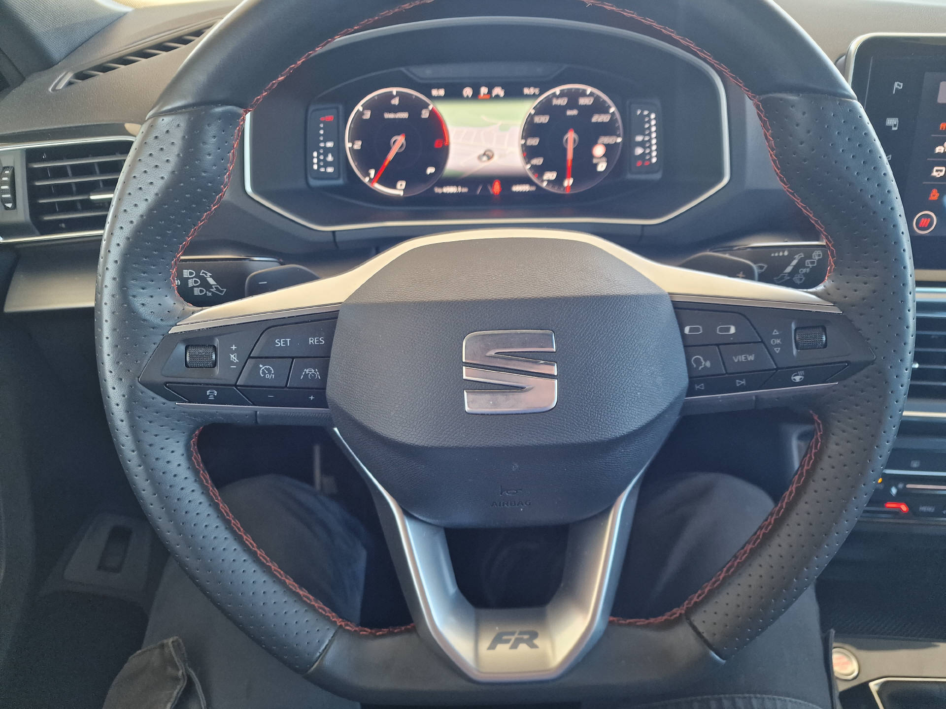 SEAT Tarraco 2.0 TDI FR 4Drive DSG-image-24