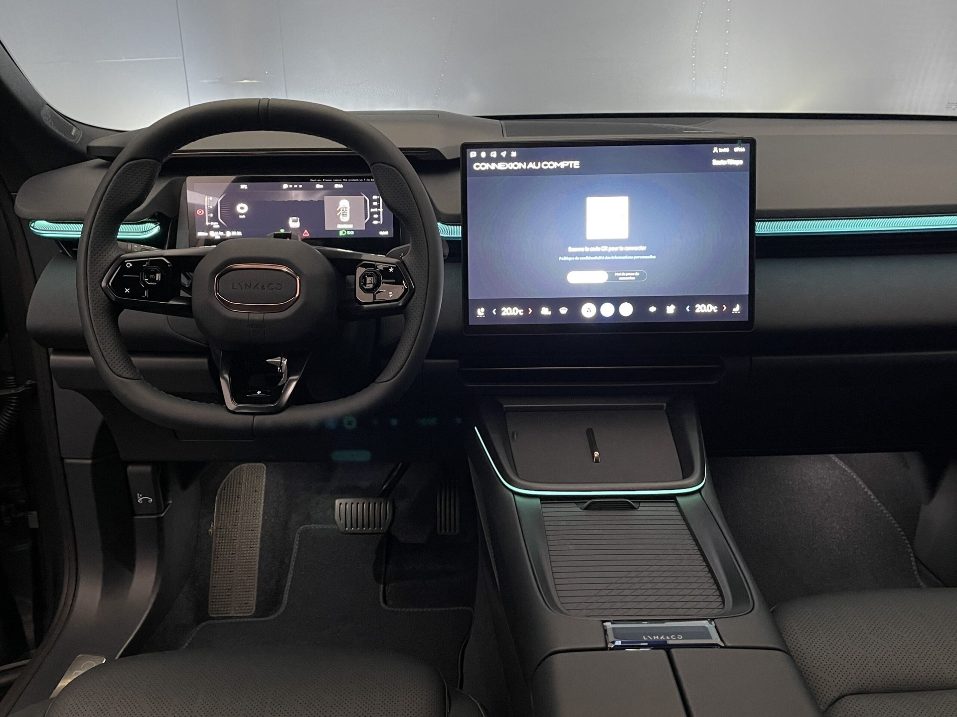 LYNK & CO 08 1.5 PHEV More-image-6