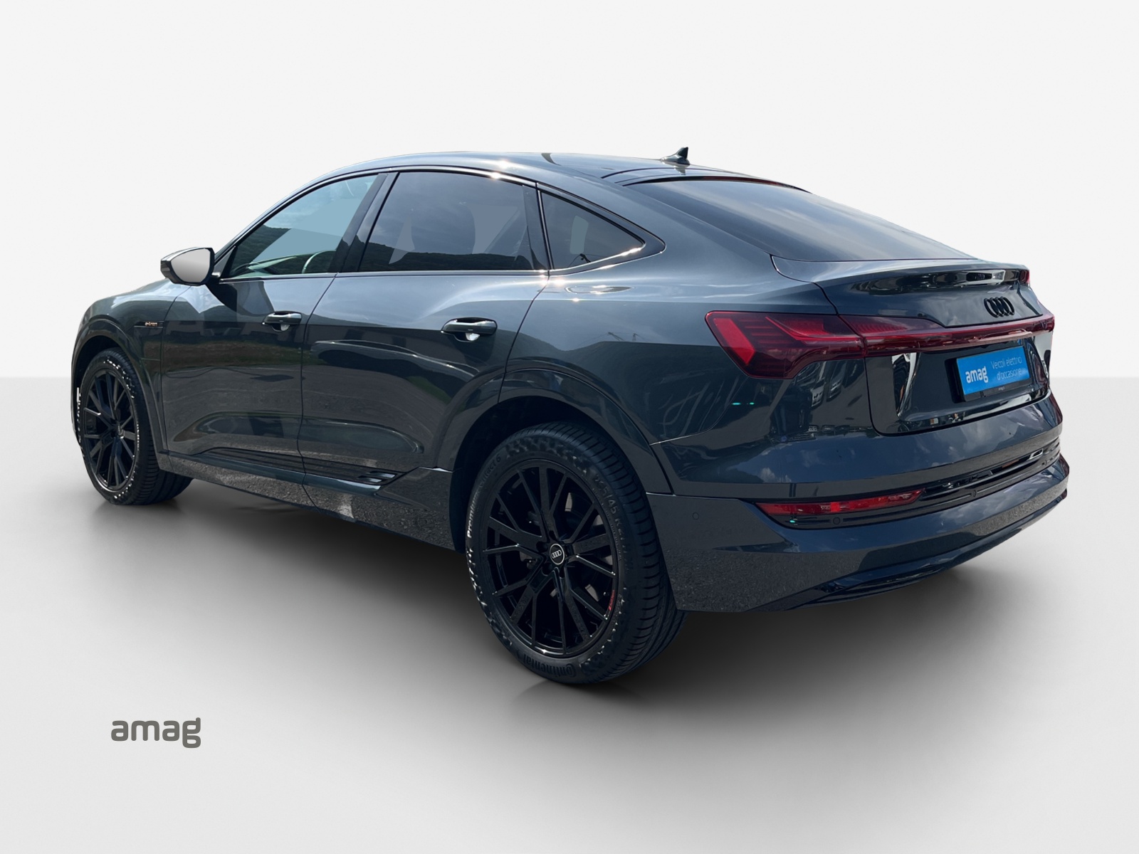 AUDI e-tron 55 Sportback Advanced quattro-image-3