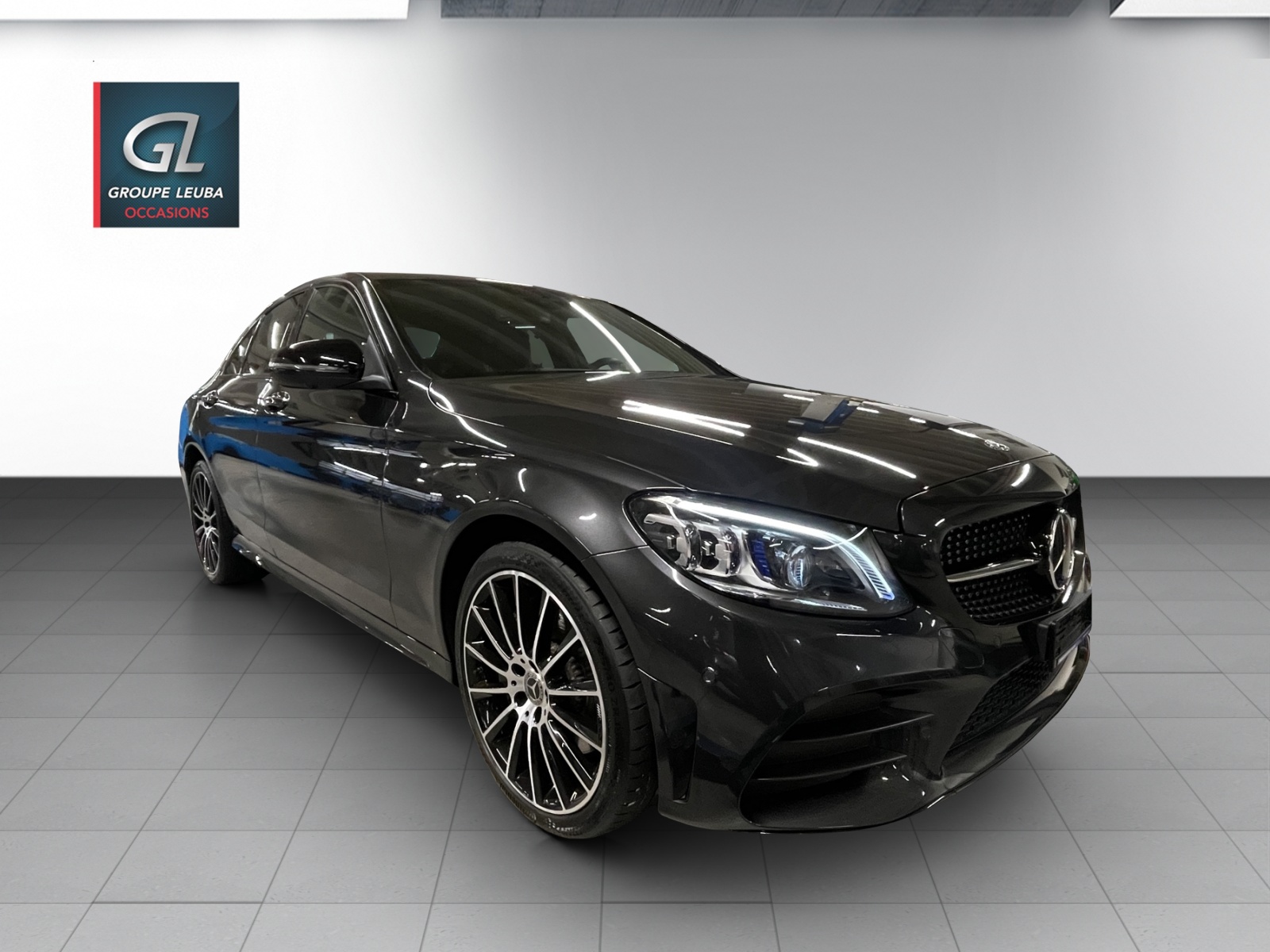MERCEDES-BENZ C 400 4Matic AMG Line