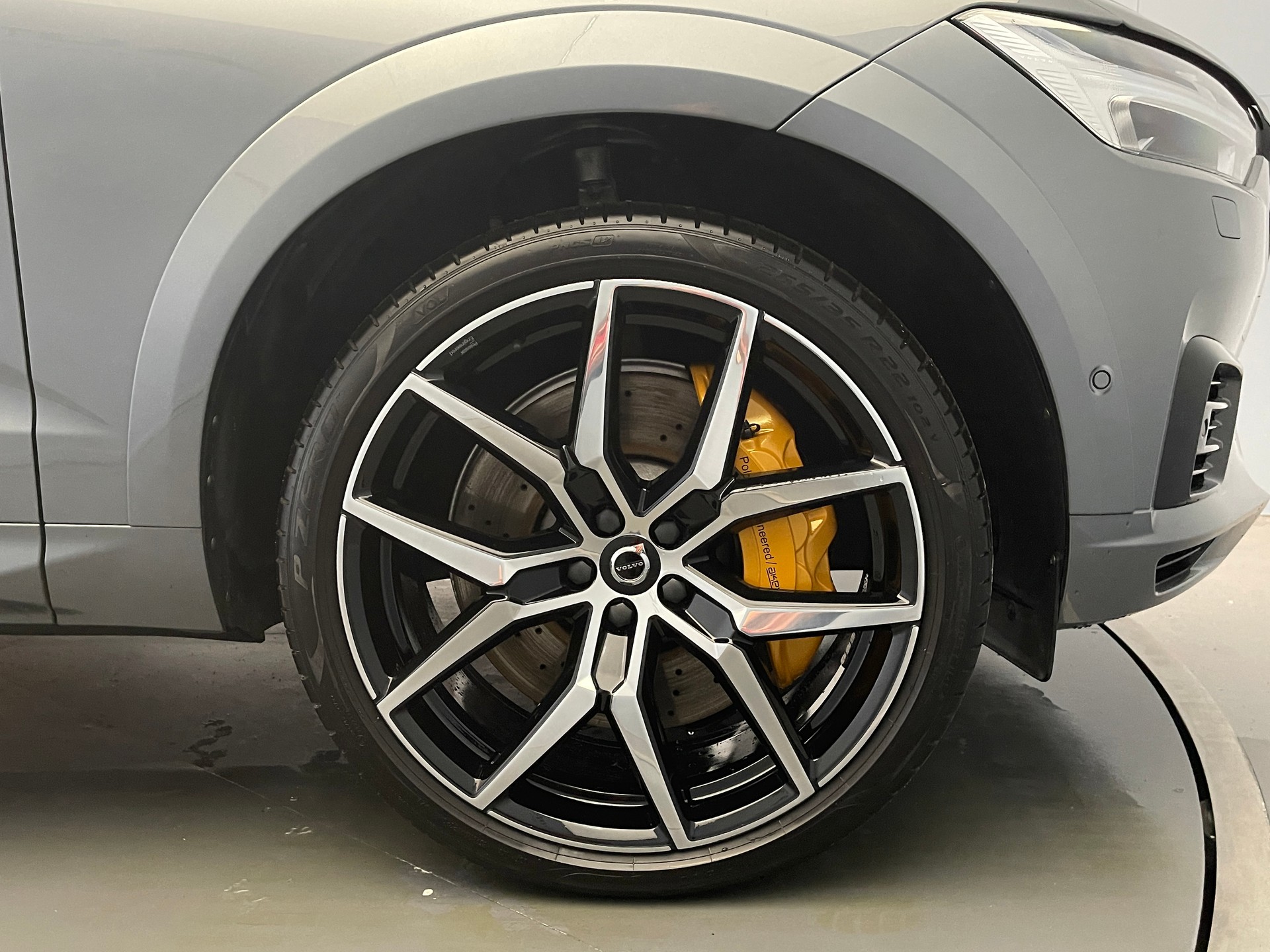 VOLVO XC60 2.0 T8 TE Polestar eAWD-image-5