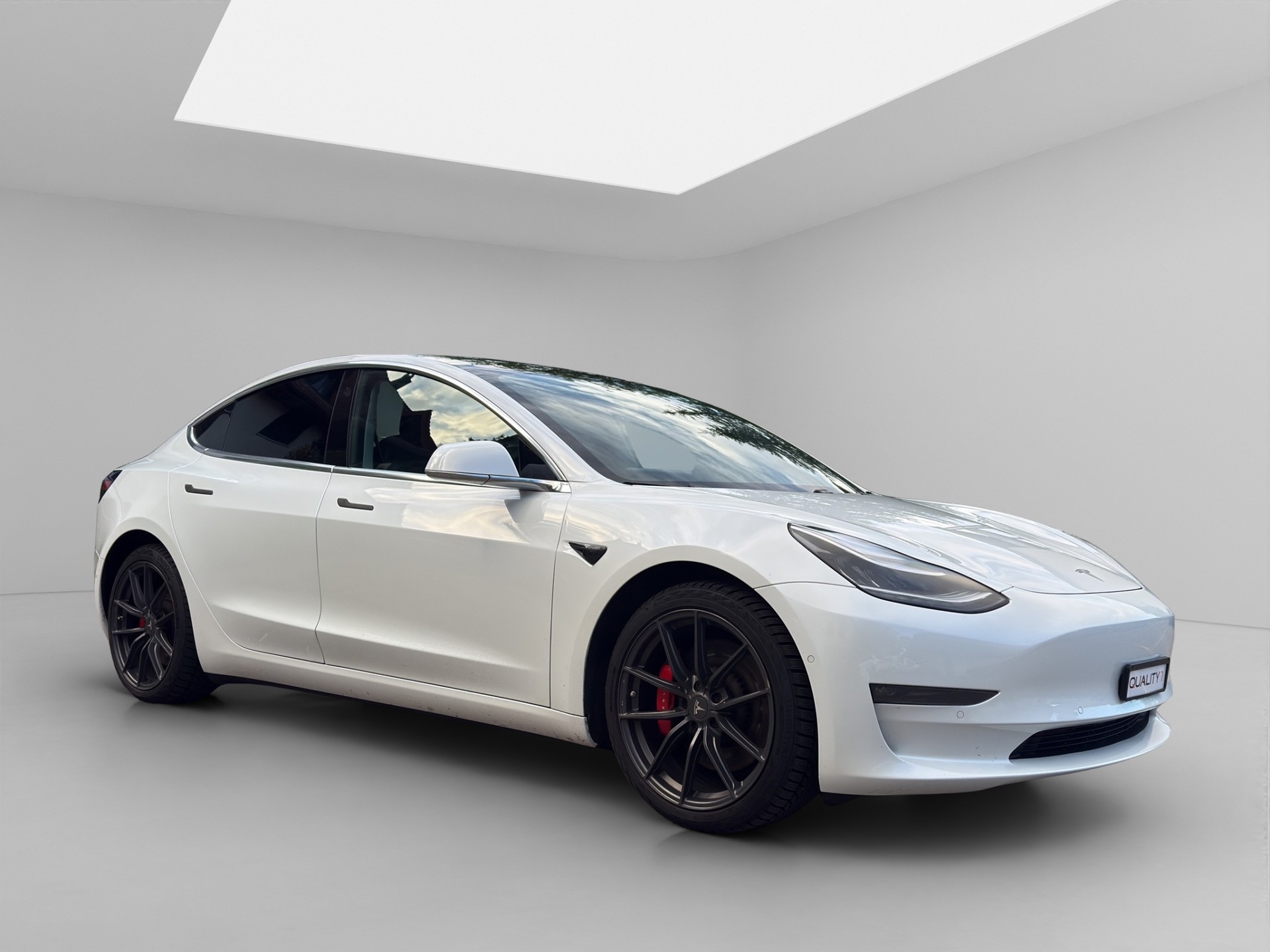 TESLA Model 3 Performance Dual Motor AWD *Frisch ab MFK*-image-6