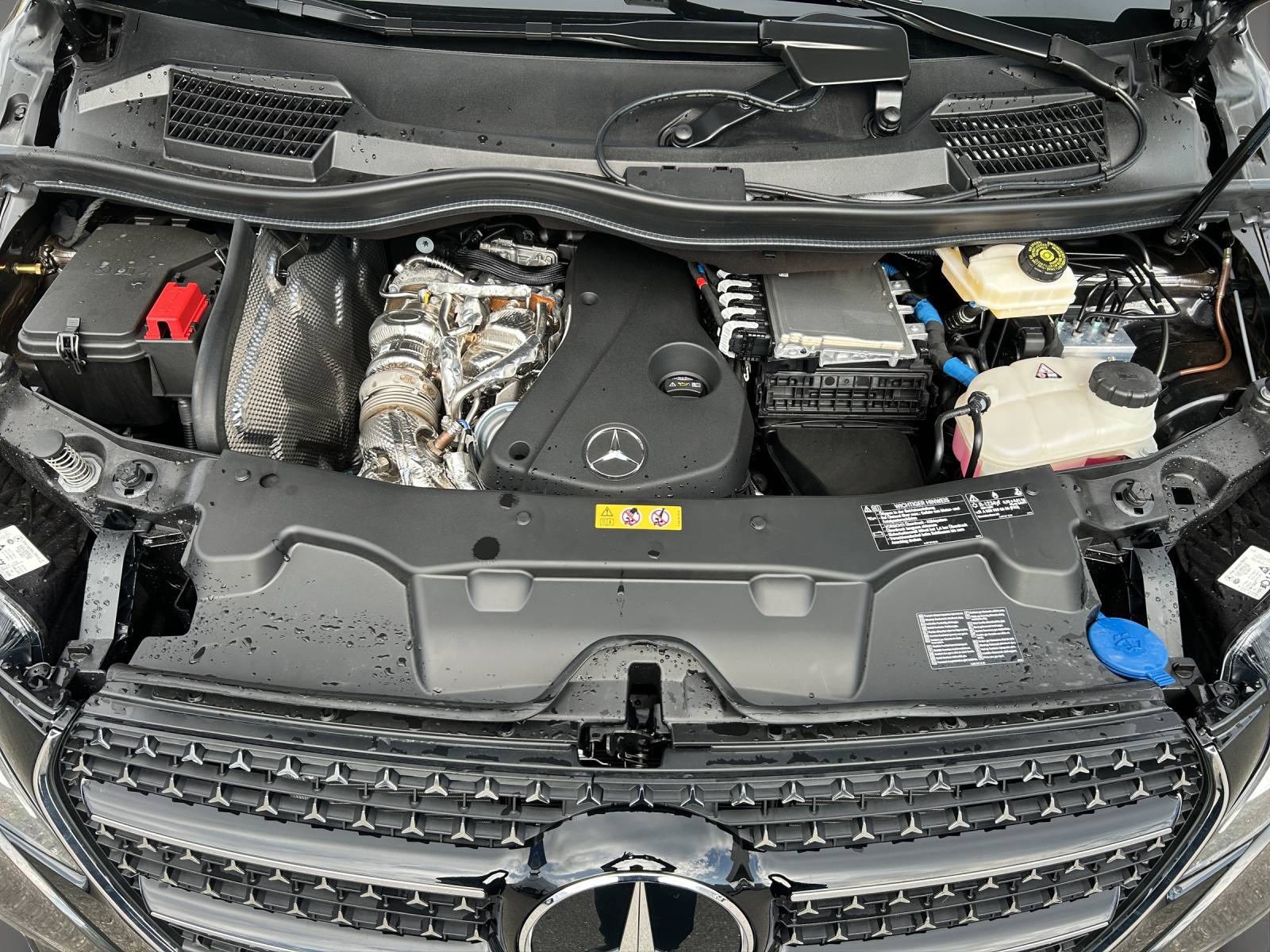 MERCEDES-BENZ Marco Polo HORIZON V300 d lang 4M-image-11