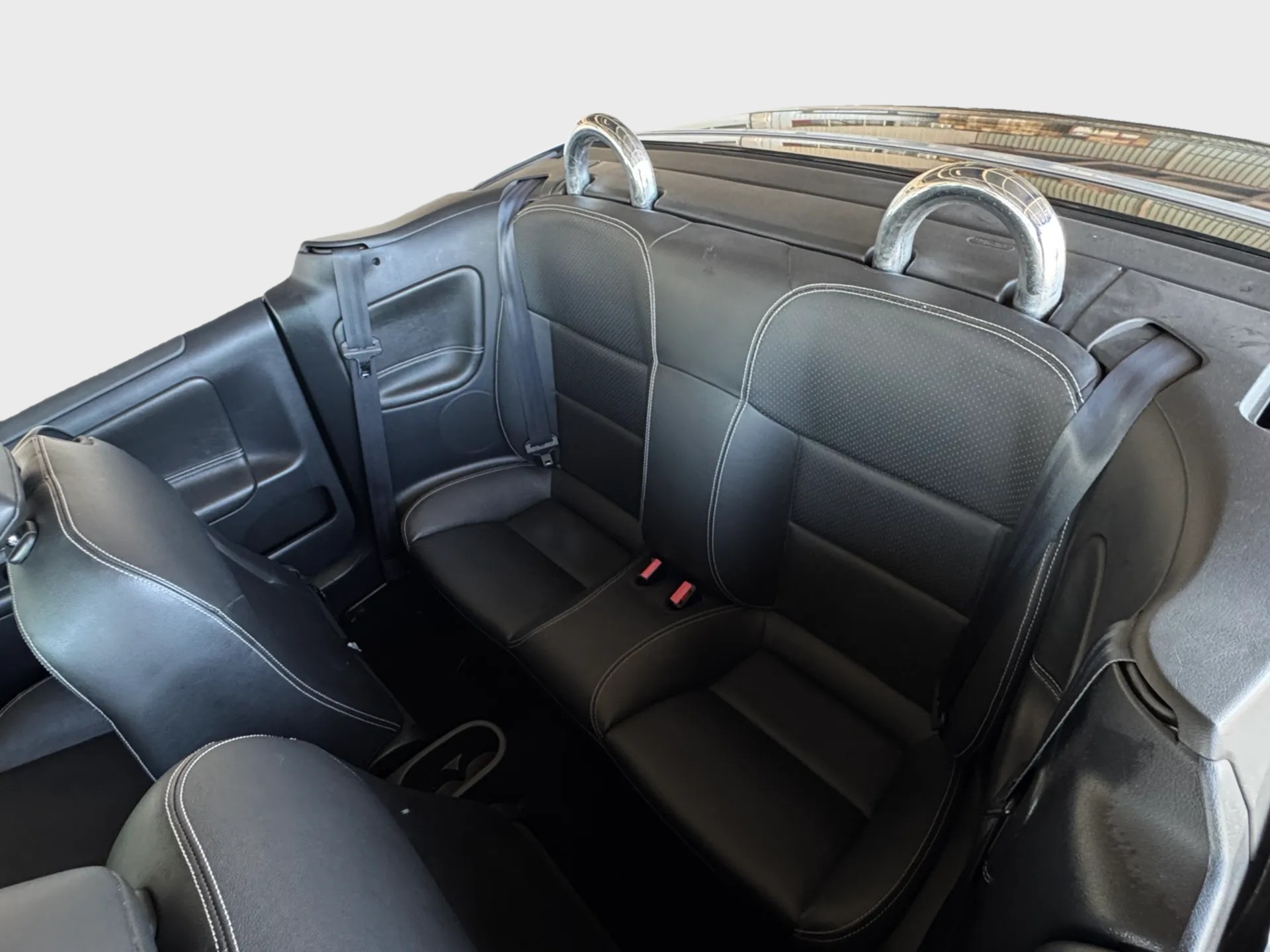 PEUGEOT 207 CC 1.6 16V Turbo Swiss Edition-image-15
