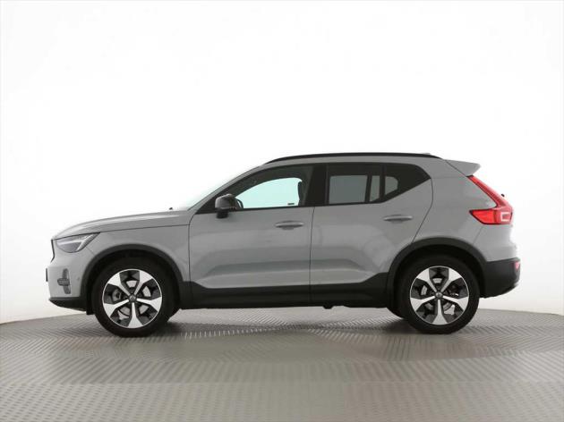 Image VOLVO XC40 XC40 B4 Benzin Mild Hybrid Plus Dark DCT
