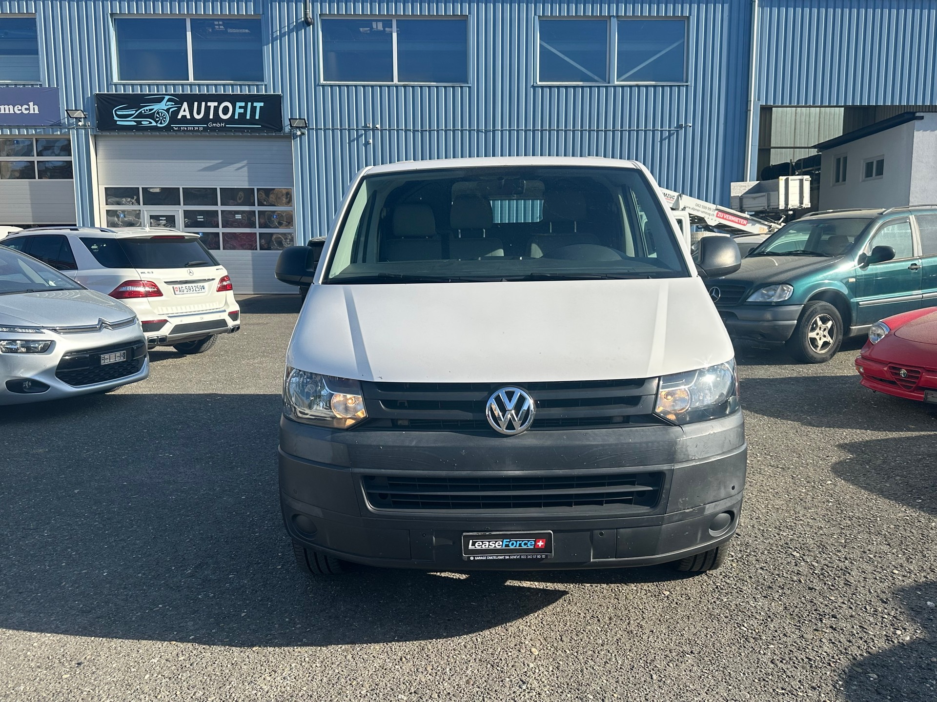 VW T5 2.0 TDI-image-2