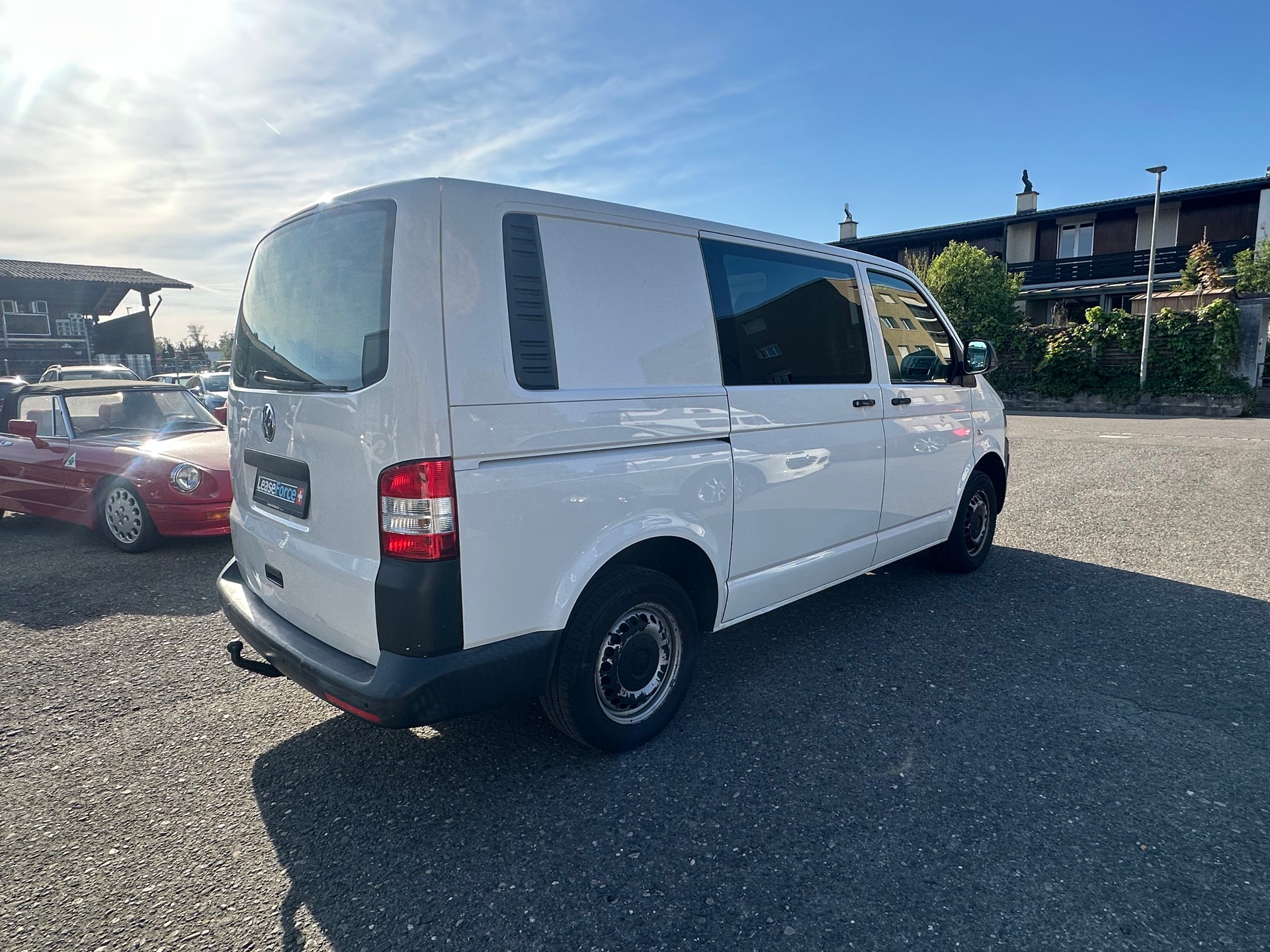 VW T5 2.0 TDI-image-5